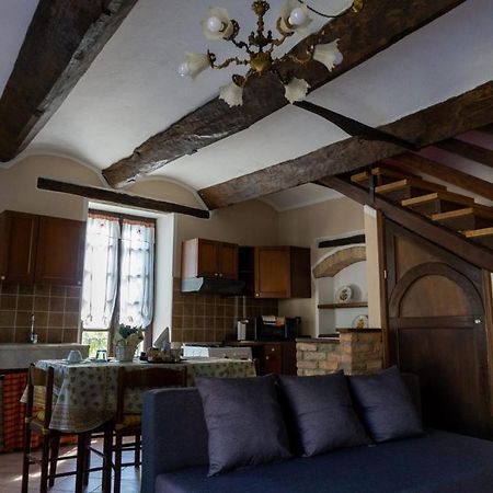 La Rocca Di Efisio Aparthotel Costigliole d'Asti Ngoại thất bức ảnh