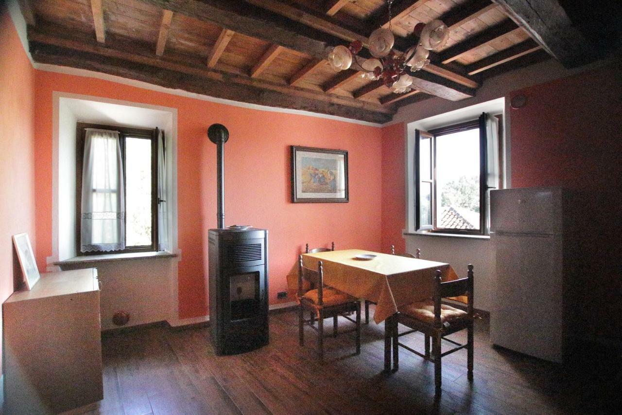 La Rocca Di Efisio Aparthotel Costigliole d'Asti Ngoại thất bức ảnh