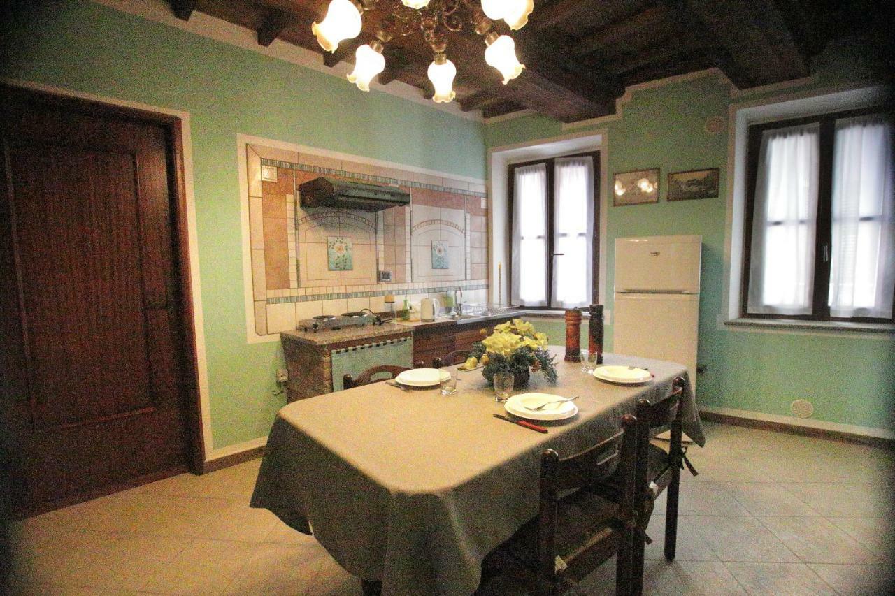 La Rocca Di Efisio Aparthotel Costigliole d'Asti Ngoại thất bức ảnh