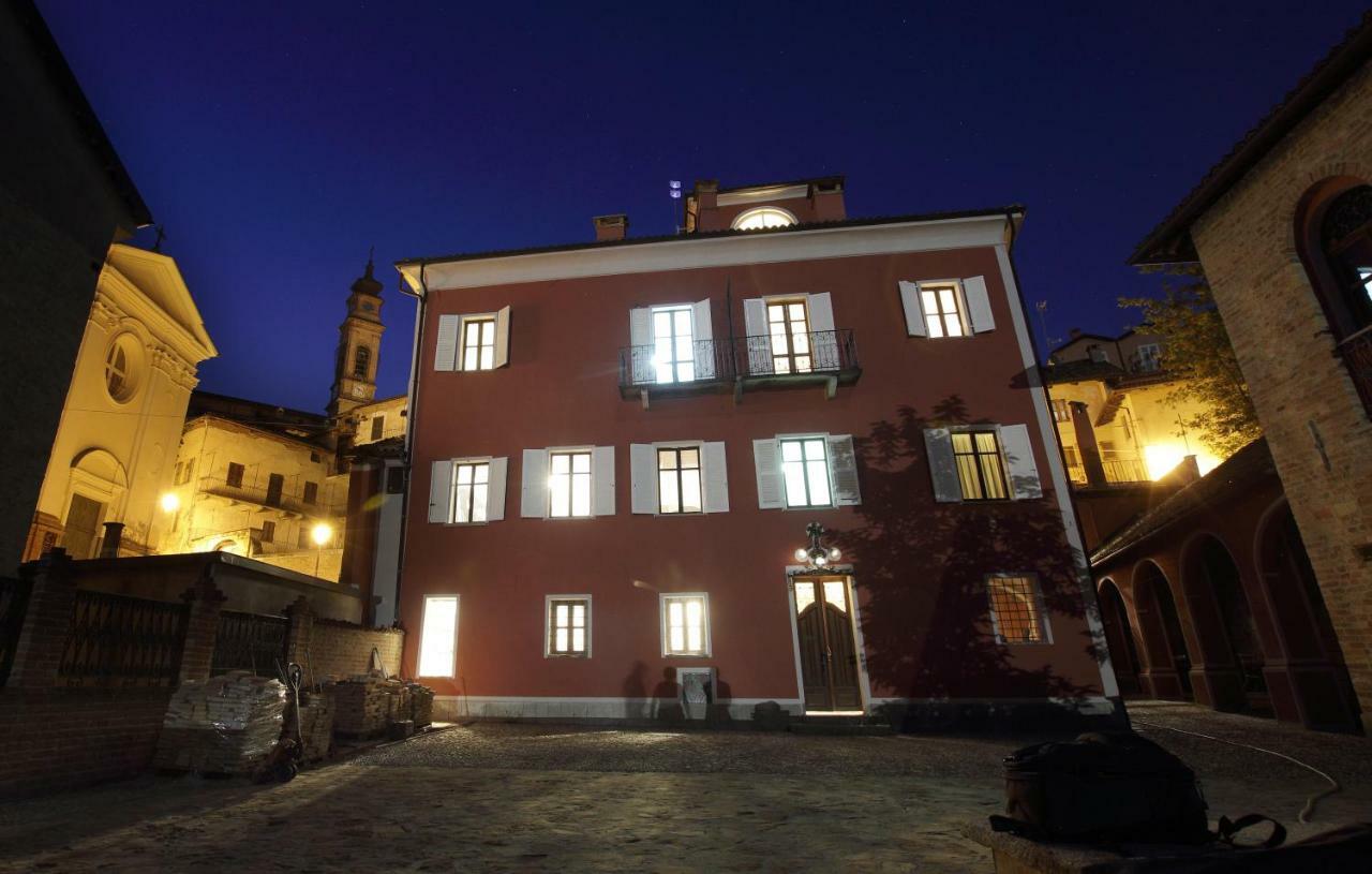 La Rocca Di Efisio Aparthotel Costigliole d'Asti Ngoại thất bức ảnh
