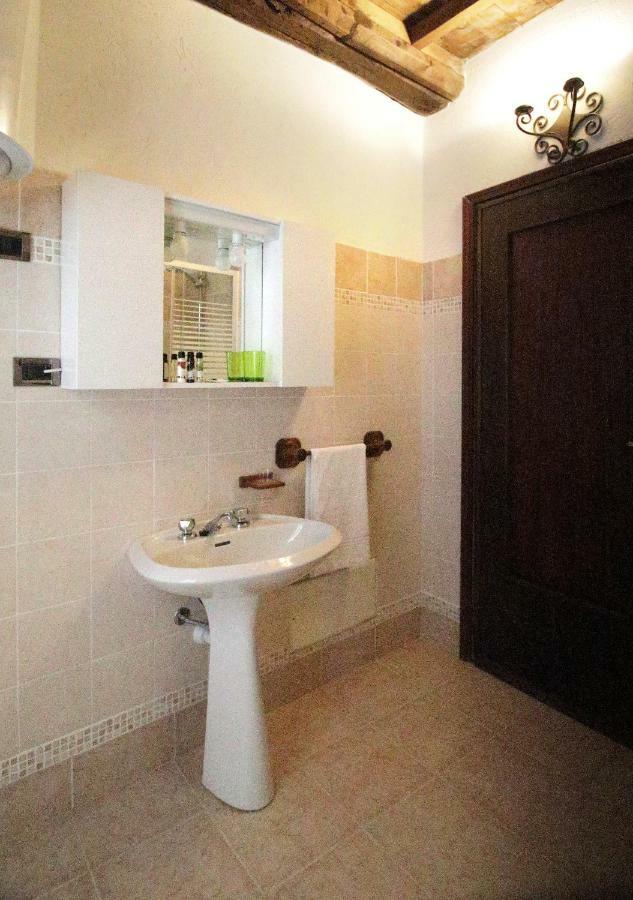 La Rocca Di Efisio Aparthotel Costigliole d'Asti Ngoại thất bức ảnh