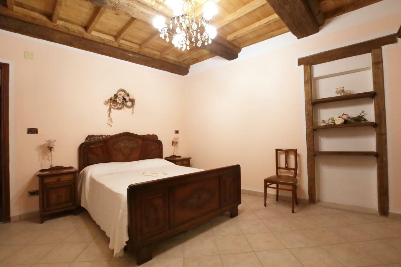 La Rocca Di Efisio Aparthotel Costigliole d'Asti Ngoại thất bức ảnh